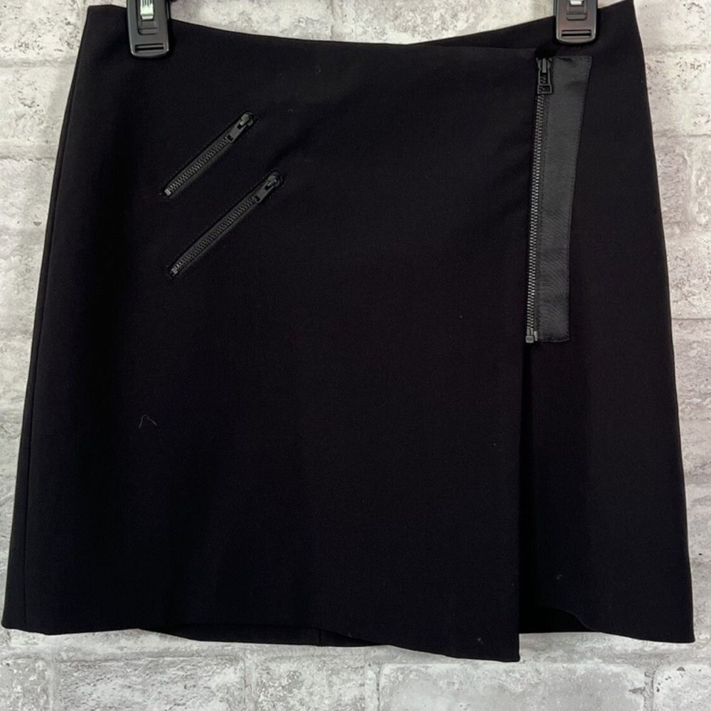 Madewell Black Mini Skirt with Zipper Accents size 4